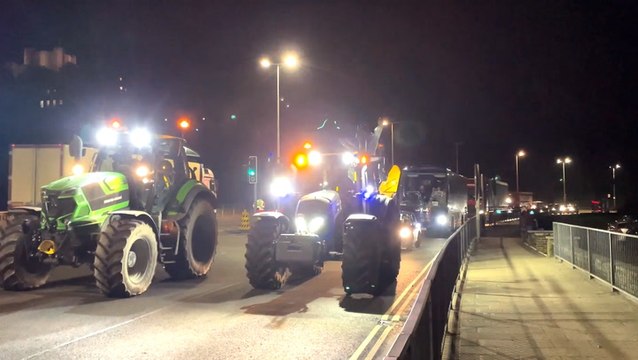 Watch: Farmers blockade Port of Dover in protest over cheap imports