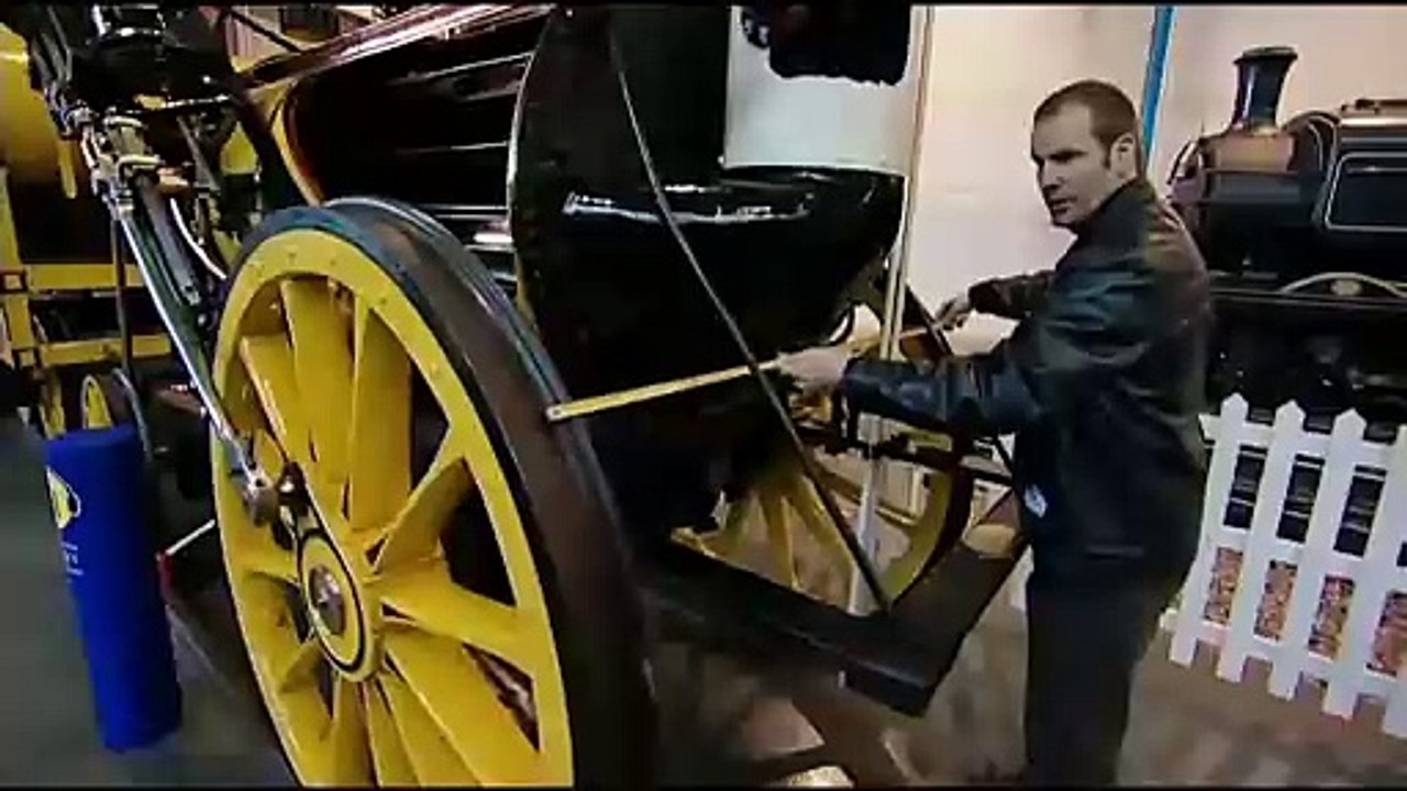 Massive Engines with Chris Barrie - 110 [coucht...