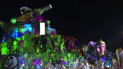 NO COMMENT | Así fue el desfile del carnaval de Brasil en Sao Paulo