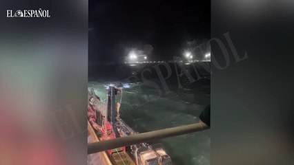Una narcolancha embiste una embarcación de la Guardia Civil