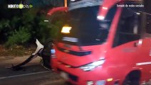 Ciclistas quedaron heridos tras volcamiento de carro en Las Palmas