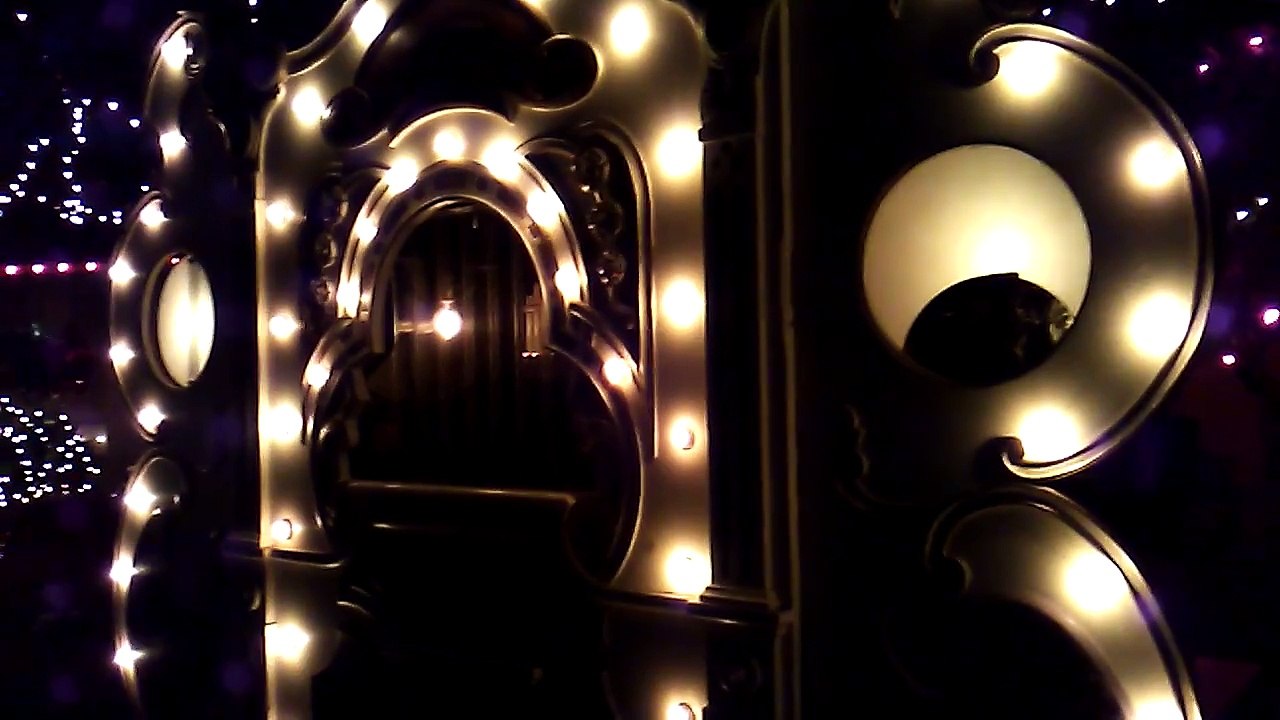 Wurlitzer 146B Military Band Organ plays “White Christmas” and “Winter Wonderland” (throwback to 2017)