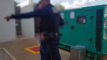 Homem é preso por agredir a companheira e revólver é encontrado no Recanto Tropical