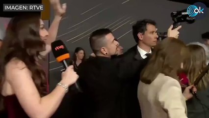 Ridículo antológico de una periodista de RTVE con Sánchez: “Eres un icono, presi. Te queremos”