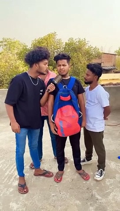 Tum padhte ho #akhilarya #realfools #comedy #funny #comedyking #surajrox (720p)