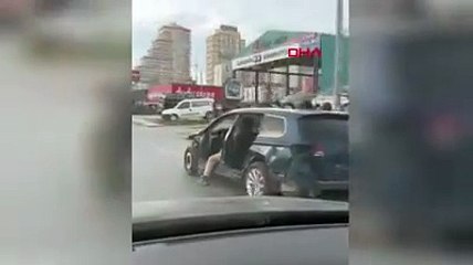 Avcılar'da ağır hasarlı otomobille trafiğe çıktı