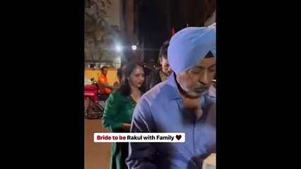 रकुल प्रीत सिंह और जैकी भगनानी की शादी की तैयारियां शुरू, सोशल मीडिया पर सामने आई वीडियो