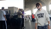 Airport पर मिले Munawar Faruqui को Fans, ली Selfie और Paps ने भी की मस्ती... । FilmiBeat
