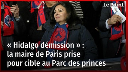 « Hidalgo démission » : la maire de Paris prise pour cible au Parc des princes