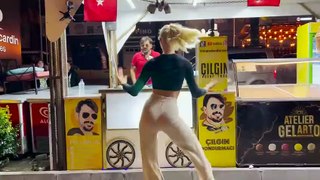 Çılgın Dondurmacı Grup Dans Akımı Ortalık Yıkıldı