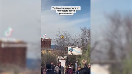 Trasladan a una persona en helicóptero desde portaventura