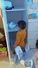 Watch the children شاهد براءة الأطفال