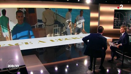 VOICI - "J'ai un peu perdu pied": Jean Reno raconte son passage à vide après Le Grand Bleu