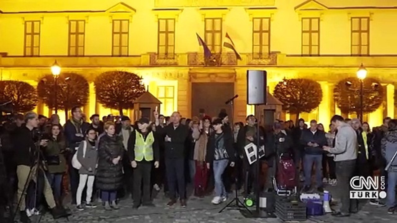 Macaristan Cumhurbaşkanı Novak istifa etti