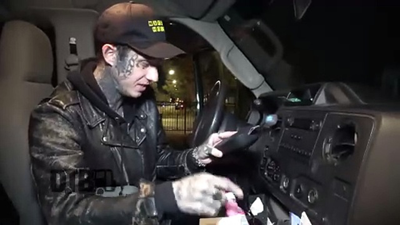Gvllow - BUS INVADERS Ep. 1869