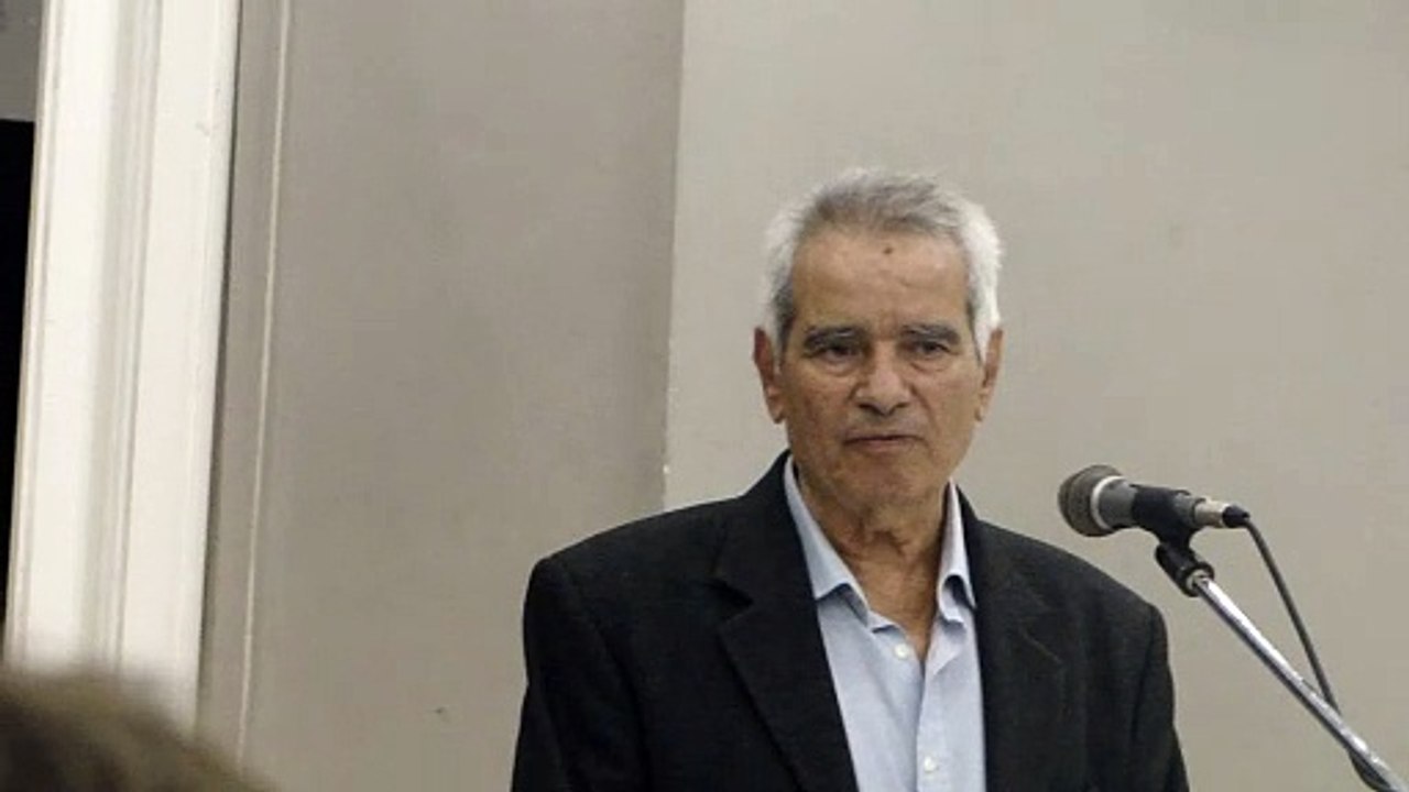 Ο κ. Μπογράκος μιλάει με τους φιλόζωους - βίντεο MAH06608
