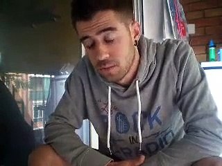 Os pido disculpas.. (_)(_)=====D~