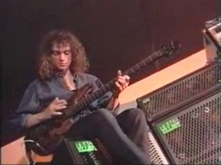 Les techniques du tapping a la basse