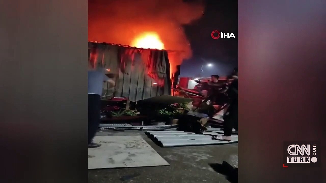 Hatay’da konteyner kentte yangın!