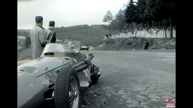 [HQ] F1 1956 Stirling Moss loses a wheel Maserati 250F (Belgian Grand Prix) [REMASTER VIDEO]