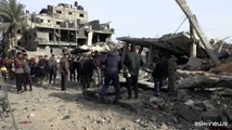 Le immagini dei danni dopo l'attacco israeliano a Rafah, decine di morti