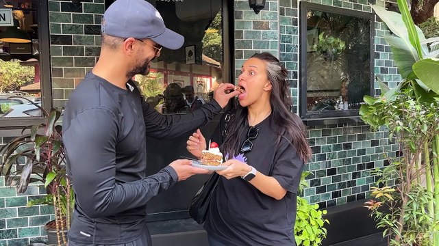 Ananya, Riteish Deshmukh, Kartik Aaryan, Karan Johar grace Neha Dhupia's house party