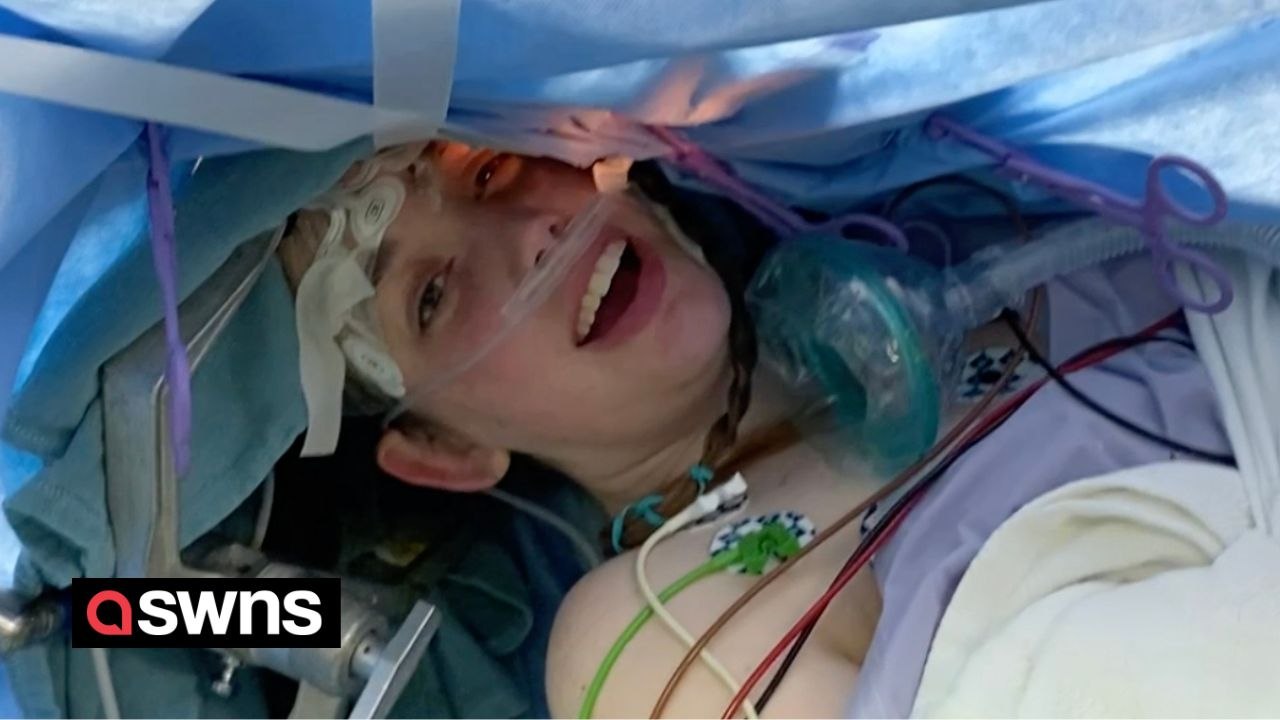 Woman sings and recites 50 US states as doctors perform brain surgery to remove tumour