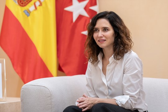 Ayuso niega el giro en el discurso de Feijóo sobre Catalunya: Dice exactamente lo mismo