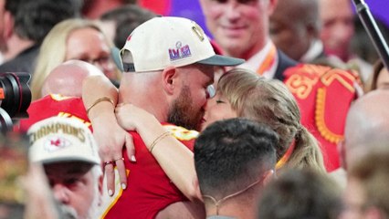 La historia tras el beso de Taylor Swift y Travis Kelce en la Super Bowl 2024