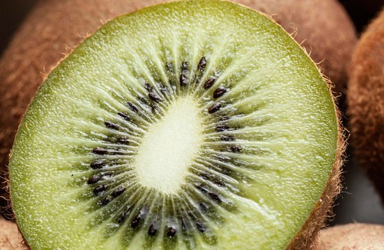 Eating kiwi fruit can boost your mental health in just four days