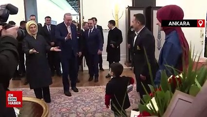 Télécharger la video: Cumhurbaşkanı Erdoğan, Alper Gezeravcı'yı kabul etti