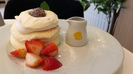 Discover Why Fluffy Fluffy Leeds' Pancakes Are a Shrove Tuesday Favorite 🥞