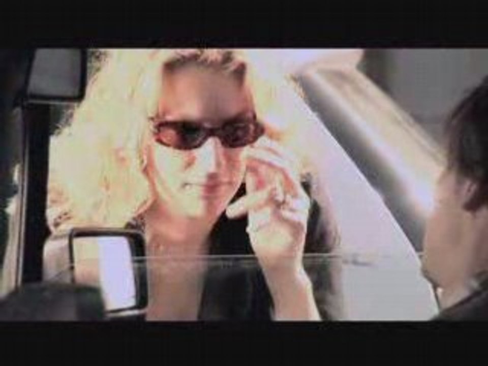 la femme au volant...