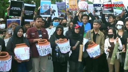 Ratusan Massa Kembali Gelar Aksi Gejayan Memanggil, Kritik Politik Dinasti dan Rusaknya Demokrasi