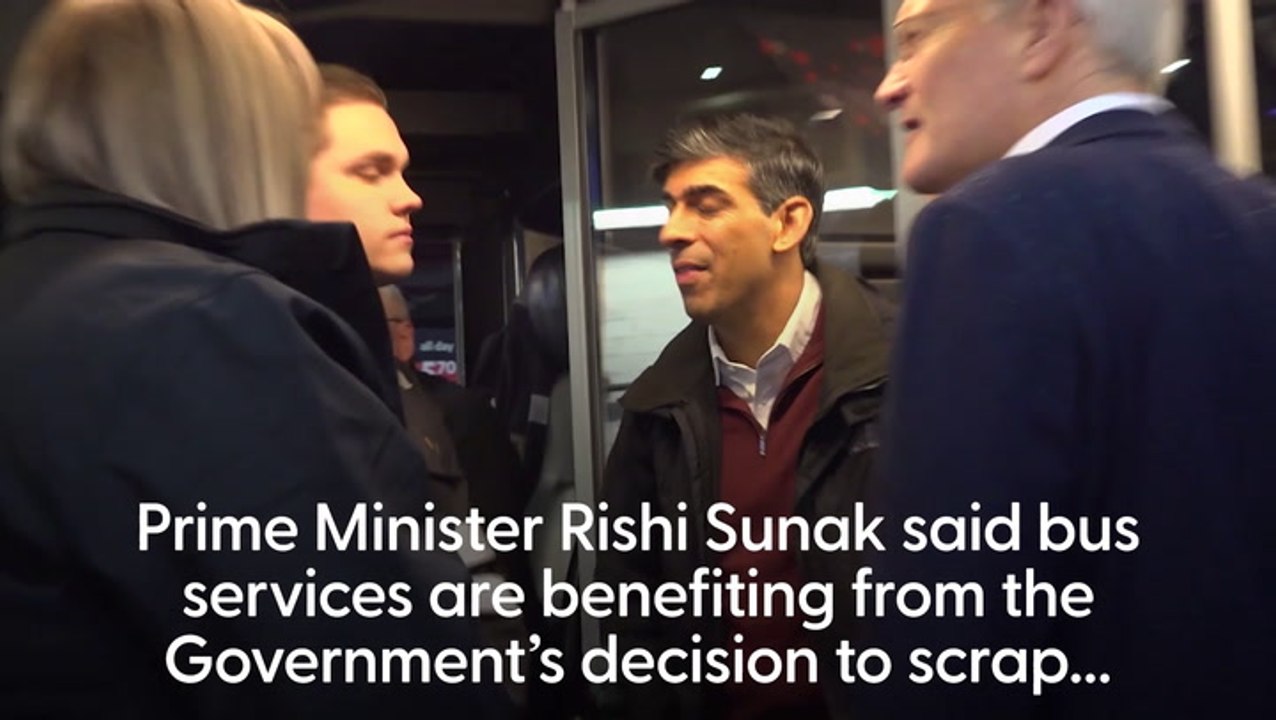Sunak boasts that scrapping HS2 northern leg helps bus services while on depot visit