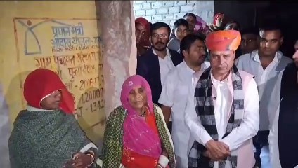 Download Video: jodhpur :  रात्रि चौपाल में ग्रामीणों से क्या बोले संसदीय कार्यमंत्री, सुनने के लिए देखें वीडियो