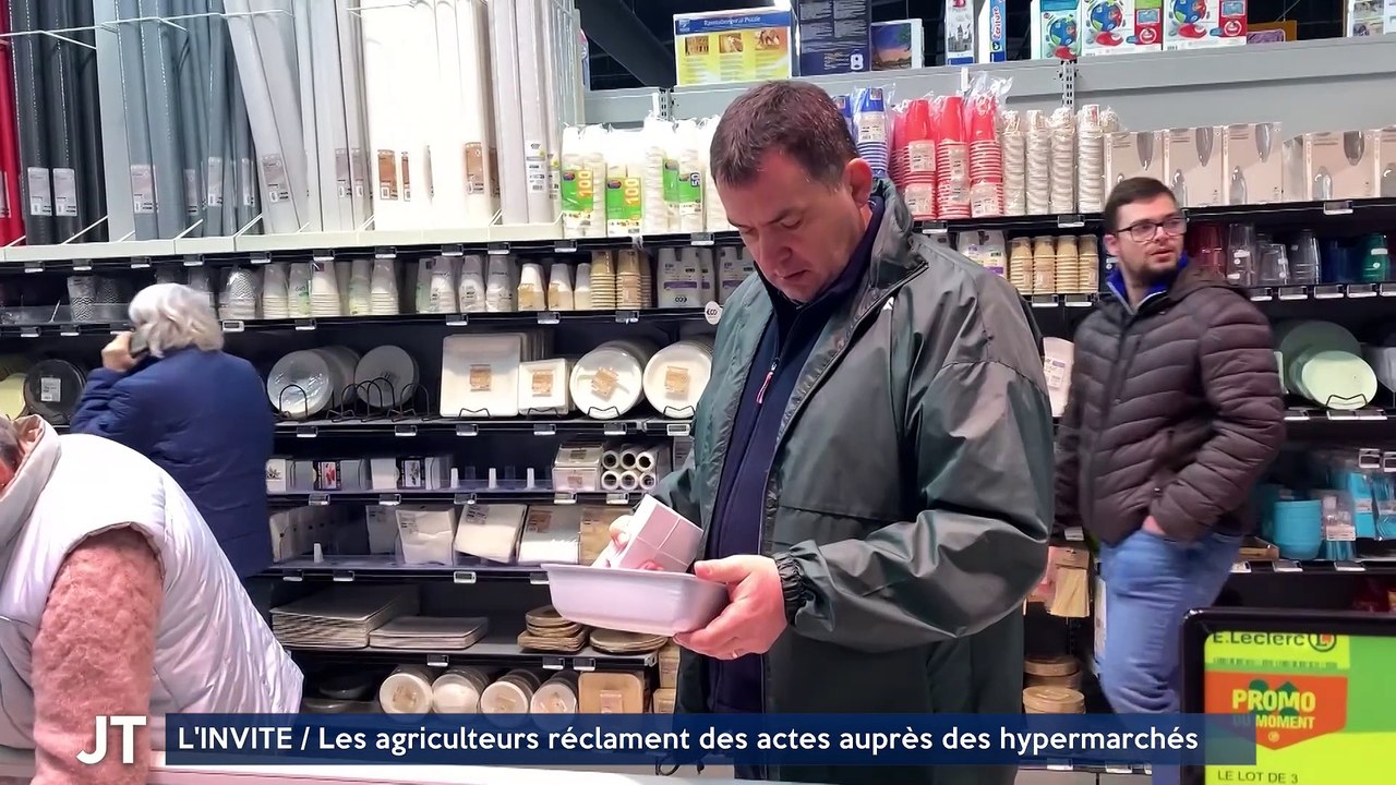 Le Journal - 12/02/2024 - TOURS / Les habitants se mobilisent contre le stationnement payant du quartier Colbert