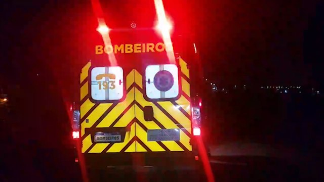 Motociclista é socorrido pelo Siate após cair de moto no Interlagos