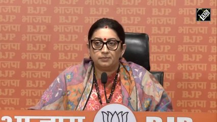 মহিলাদের নিয়ে যান TMC-র গুন্ডারা! হিন্দু Genocide এর জন্য বিখ্যাত Mamata Banerjee: Smriti Irani