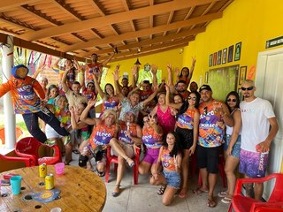 Inspirado em personagem criado por Elmo Lacerda, bloco Zé Buraco estreia no carnaval de Cajazeiras