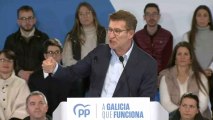 Alberto Núñez Feijóo, este lunes en un mitin del PP en la localidad ponevedresa de Marín.