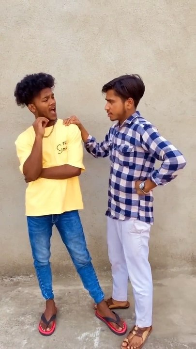 एक सवाल पूछे भाई #funny #comedy #realfoolteam #surajroxvideo #vikram #shortsvide #adpvlog