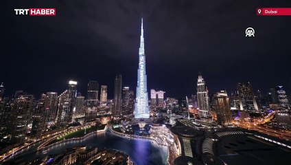 BAE'nin sembol binası Burc Halife'ye Türk bayrağı yansıtıldı