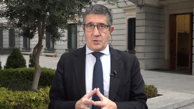 Patxi López invita a Feijóo a pedir perdón a toda esa gente que ha sacado a la calle en contra de la amnistía