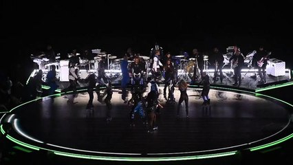 Usher and partner Jenn Goicoechea tie the knot in Vegas post Super Bowl