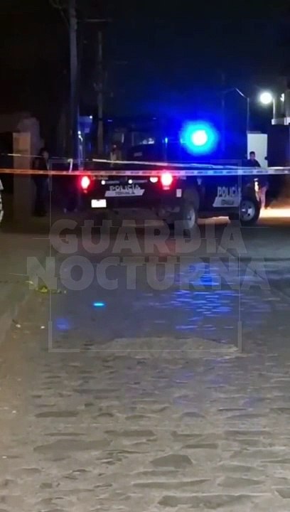 #Preliminar Con al menos tres impactos de bala, una mujer fue asesinada en calles de la colonia La Severiana de Tonalá. Autoridades ya investigan el hecho #GuardiaNocturna