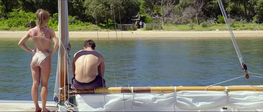 Tout sauf toi Bande-annonce VO