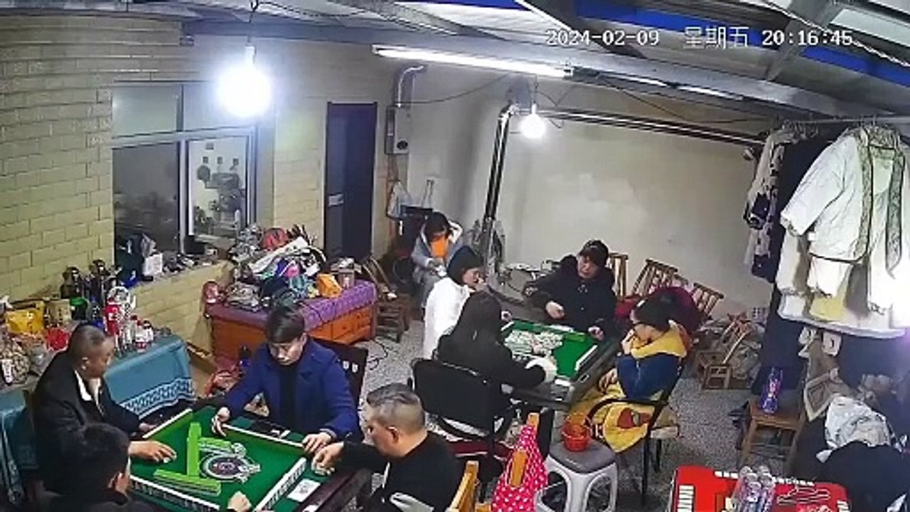 La partie de domino est fini... perdu pour tout le monde