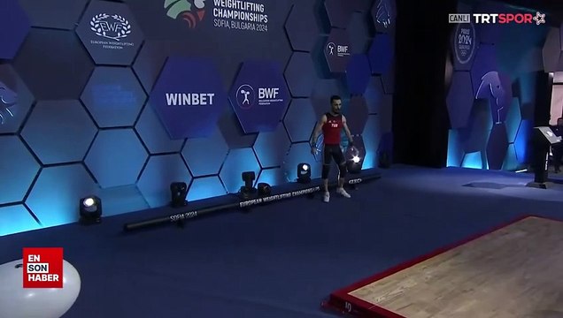 Milli halterci Muammer Şahin, Avrupa Şampiyonası'nda altın madalya kazandı