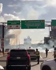 Caos por disturbios en la avenida 27 de Febrero